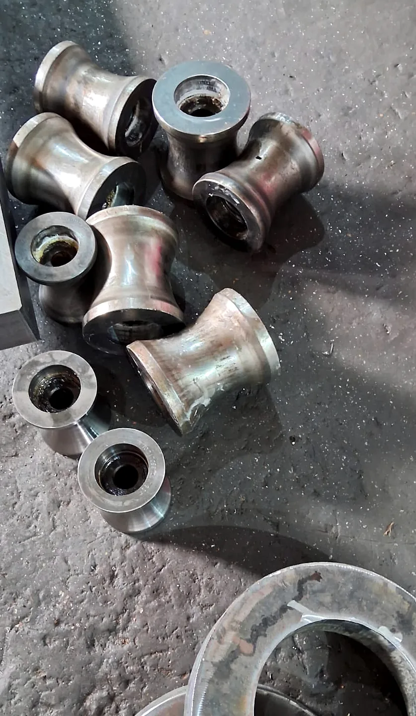 Rolos especiales y piezas cilíndricas recuperadas